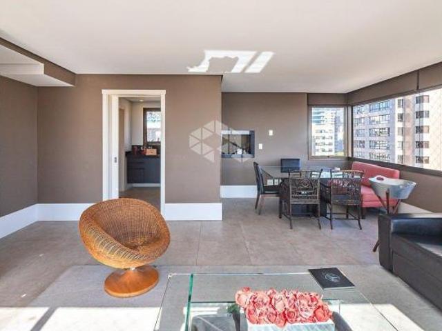 Apartamento para comprar no Mont&apos Serrat com 3 suítes
