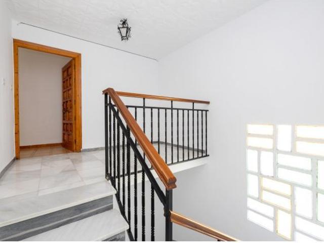 Apartamento para empresas, junto CITAI/IFMIF DONES, 1 dormitorio, 2 camas y balcón