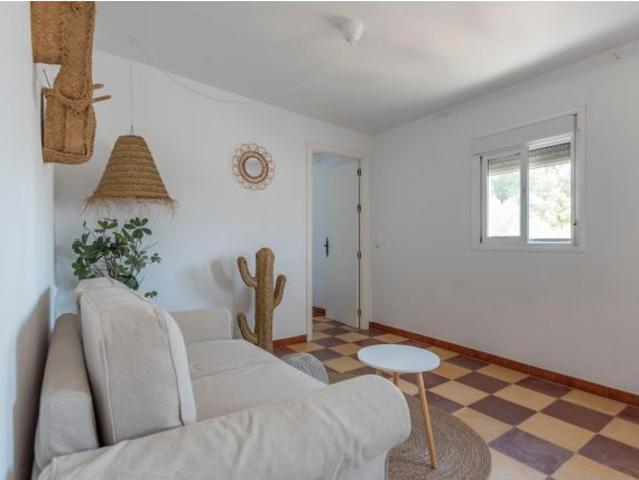Apartamento para entrar a vivir en patio de vecinos Vejer de la Frontera