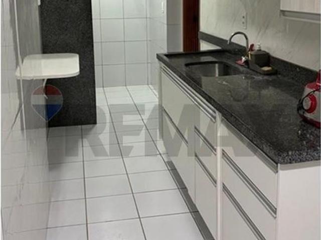 Apartamento Amplo em Pina: Conforto e Lazer Completo