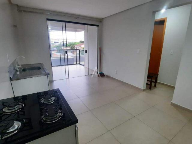 Apartamento para locação 1 suite mais 1 quarto e duas vagas no bairro Maria Luiza em Cascavel