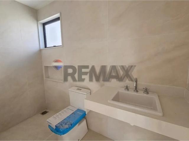Apartamento para locação três suítes no Estrela Sul