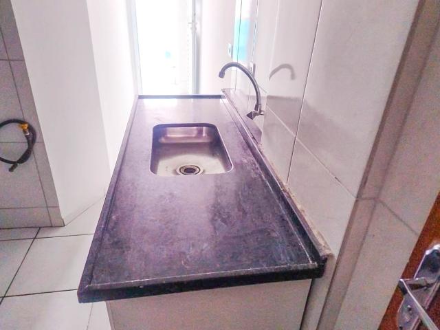 Apartamento para Locação com 2 Quartos e 1 Vaga no Jardim Beatriz