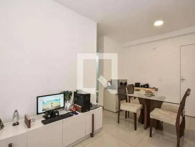 Apartamento para Locação em Taboão da Serra/SP Jardim Henriqueta 2 Quartos