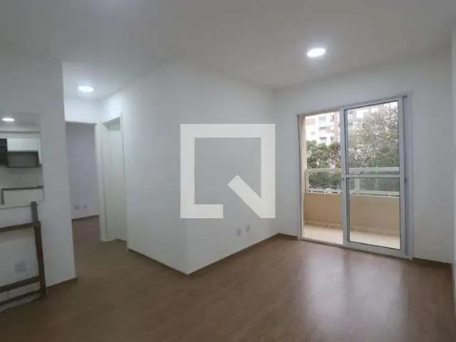 Apartamento para Locação em Taboão da Serra/SP Jardim Monte Alegre 2 Quartos