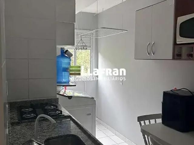 Apartamento para Locação em Taboão da Serra/SP Jardim Monte Alegre 2 Quartos