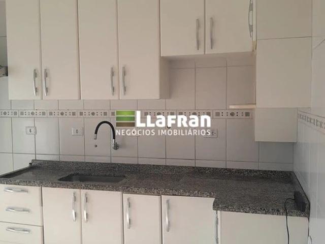 Apartamento para Locação em Taboão da Serra/SP Jardim Maria Rosa 2 Quartos