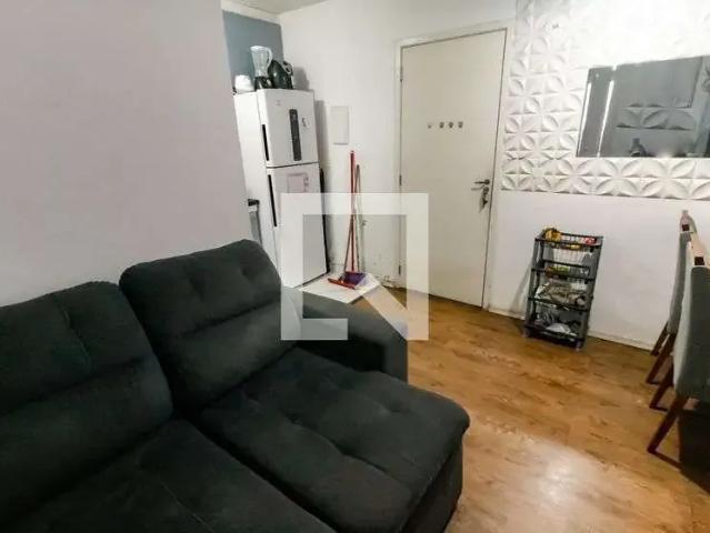 Apartamento para Locação em Taboão da Serra/SP Jardim Record 2 Quartos