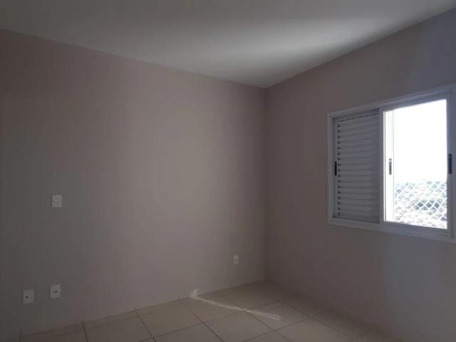 Apartamento para Locação em Taubaté/SP Centro 2 Quartos