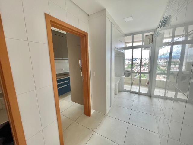 Apartamento para Locação em Taubaté/SP Vila Edmundo 3 Quartos