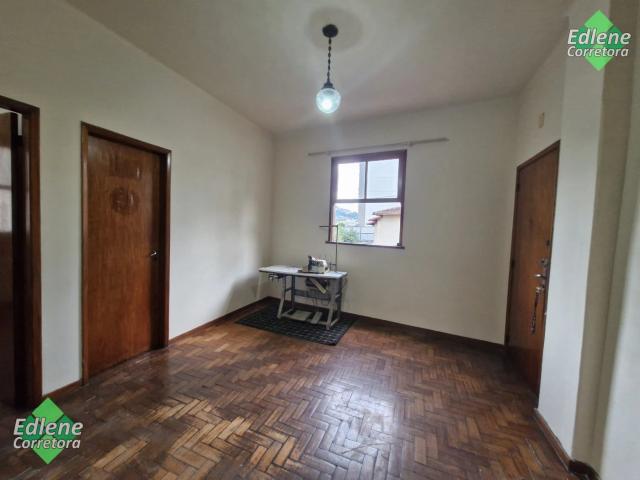 Apartamento para Locação em Teresópolis/RJ Centro 2 Quartos