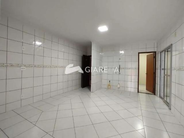 Apartamento para Locação em Toledo/PR Centro 2 Quartos