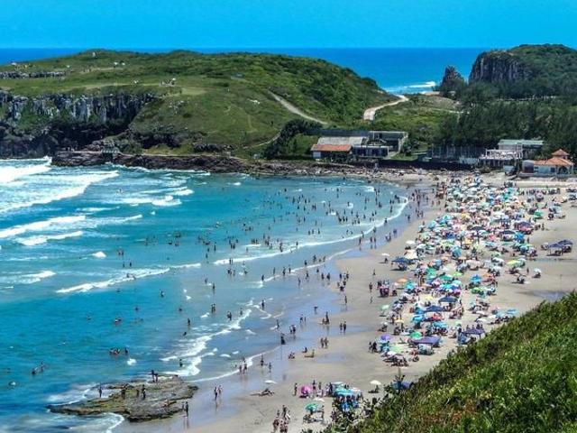 Apartamento para Locação em Torres/RS Praia da Cal 2 Quartos