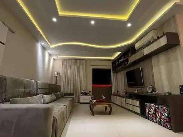 Apartamento para Locação em Ubatuba/SP Centro 4 Quartos