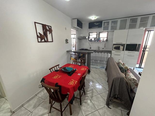 Apartamento para Locação em Ubatuba/SP Itaguá 2 Quartos