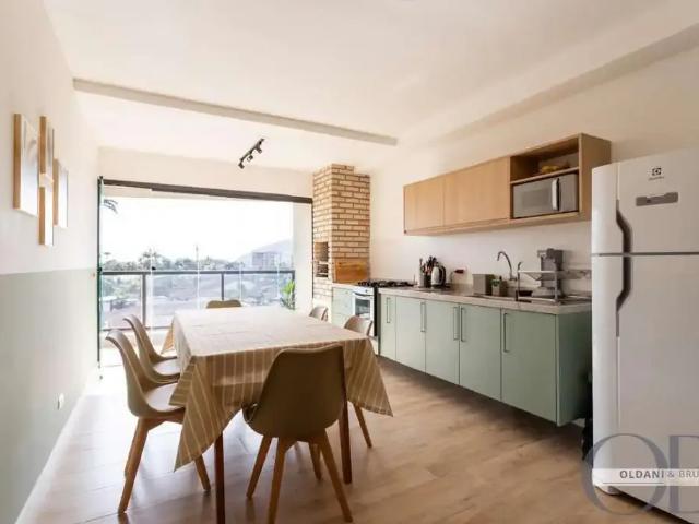 Apartamento para Locação em Ubatuba/SP Itaguá 3 Quartos