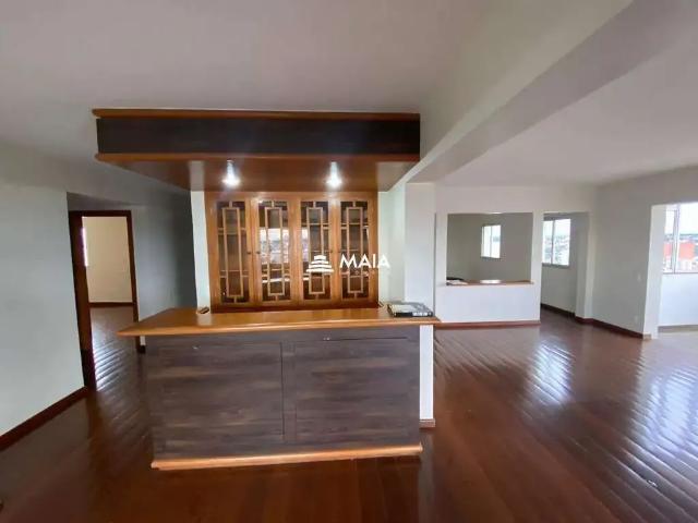 Apartamento para Locação em Uberaba/MG Centro 4 Quartos