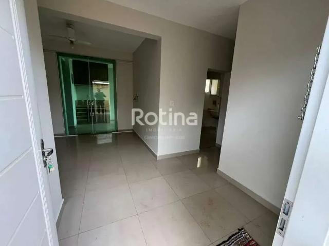 Apartamento para Locação em Uberlândia/MG Conjunto Segismundo Pereira 2 Quartos