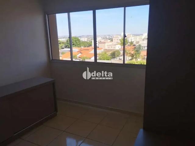 Apartamento para Locação em Uberlândia/MG Conjunto Segismundo Pereira 3 Quartos