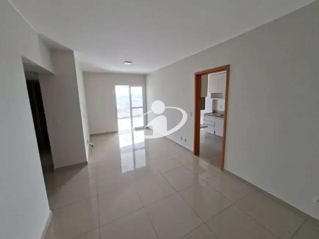 Apartamento para Locação em Uberlândia/MG Centro 3 Quartos