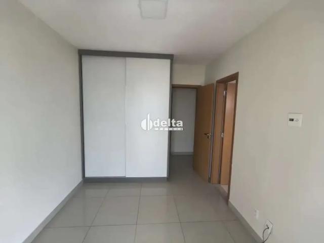 Apartamento para Locação em Uberlândia/MG Centro 3 Quartos