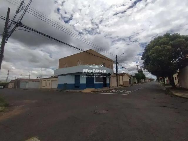 Apartamento para Locação em Uberlândia/MG Custódio Pereira 2 Quartos