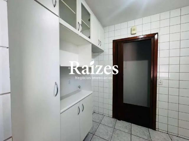 Apartamento para Locação em Uberlândia/MG Alto Umuarama 3 Quartos
