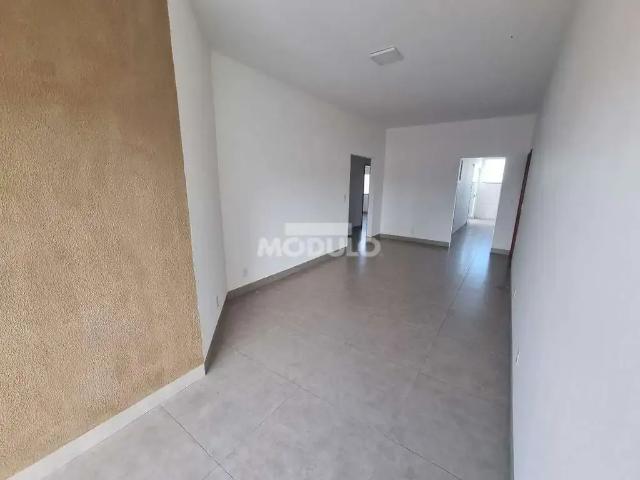 Apartamento para Locação em Uberlândia/MG Granada 4 Quartos