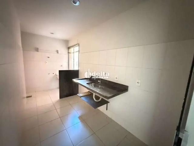 Apartamento para Locação em Uberlândia/MG Dona Zulmira 2 Quartos