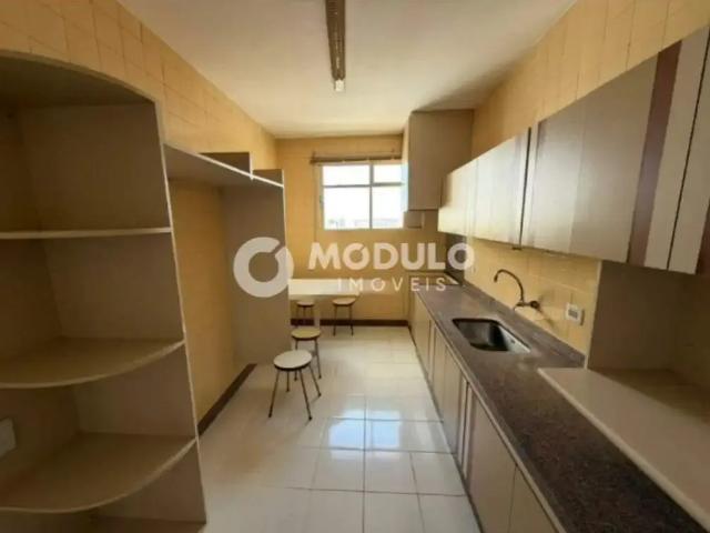 Apartamento para Locação em Uberlândia/MG Fundinho 3 Quartos