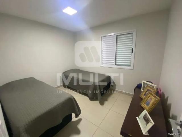 Apartamento para Locação em Uberlândia/MG Fundinho 4 Quartos