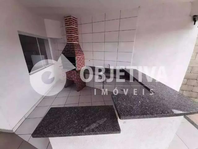 Apartamento para Locação em Uberlândia/MG Jardim Canaã 2 Quartos