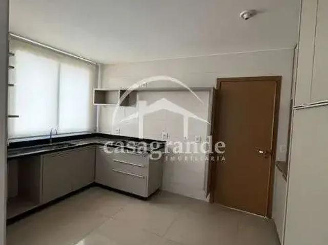 Apartamento para Locação em Uberlândia/MG Jardim Karaíba 3 Quartos