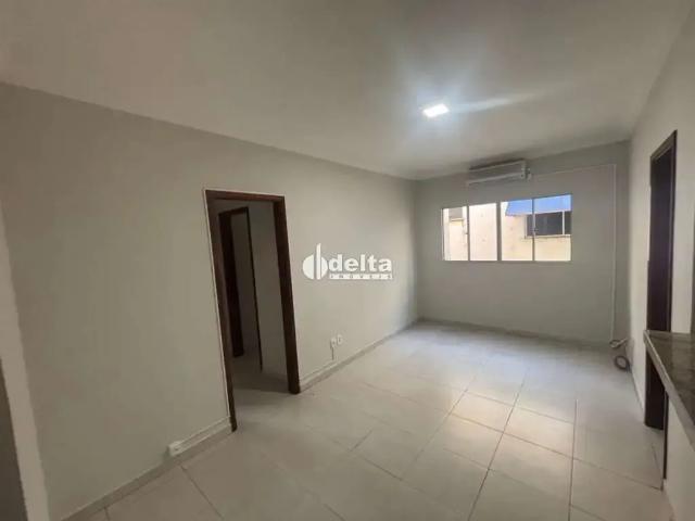 Apartamento para Locação em Uberlândia/MG Jardim Patrícia 2 Quartos