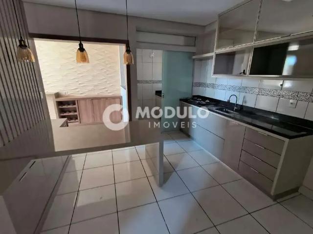 Apartamento para Locação em Uberlândia/MG Jardim Patrícia 2 Quartos