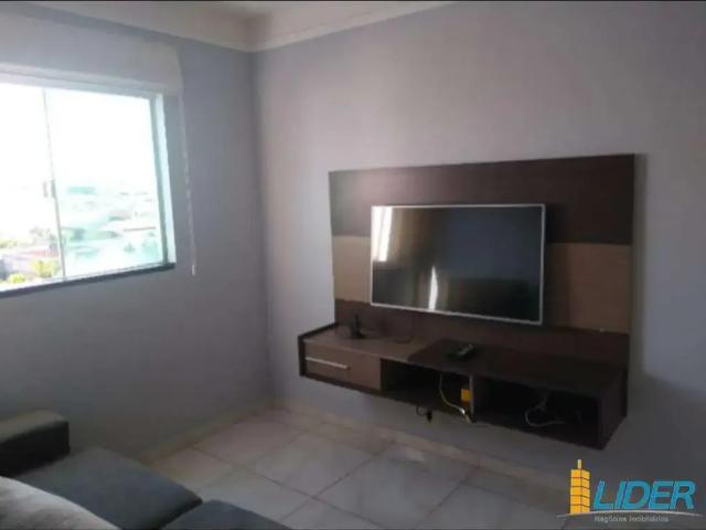 Apartamento para Locação em Uberlândia/MG Jardim Patrícia 2 Quartos