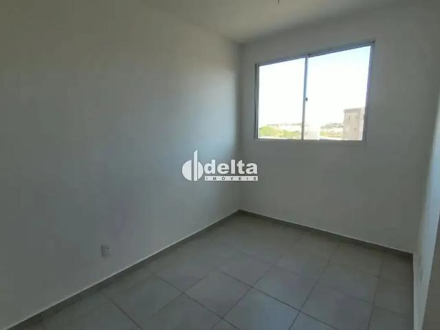 Apartamento para Locação em Uberlândia/MG Jardim Patrícia 2 Quartos