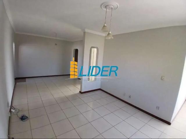 Apartamento para Locação em Uberlândia/MG Osvaldo Rezende 3 Quartos