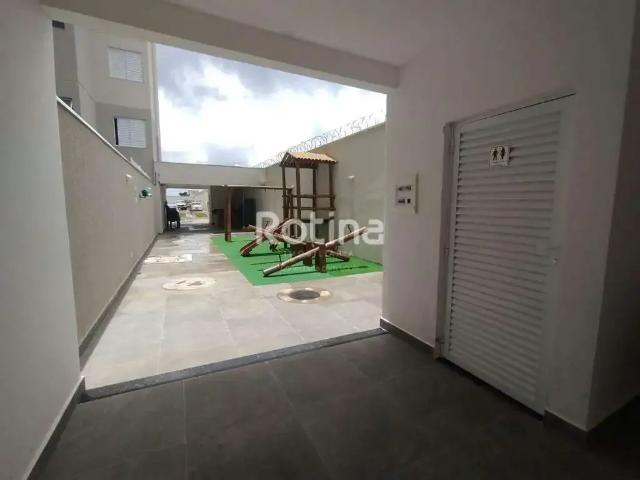 Apartamento para Locação em Uberlândia/MG Laranjeiras 2 Quartos