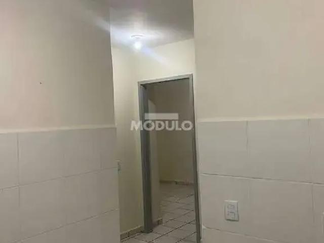 Apartamento para Locação em Uberlândia/MG Mansour 2 Quartos