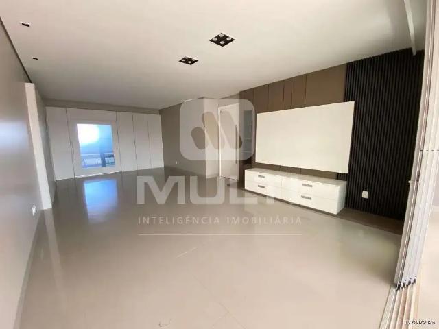 Apartamento para Locação em Uberlândia/MG Martins 4 Quartos