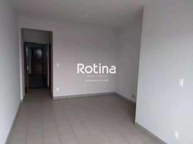 Apartamento para Locação em Uberlândia/MG Martins 3 Quartos