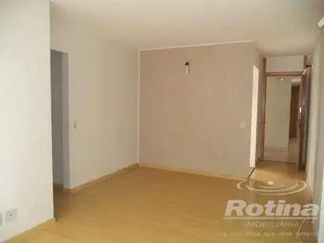 Apartamento para Locação em Uberlândia/MG Martins 3 Quartos