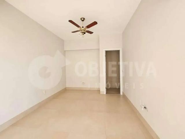 Apartamento para Locação em Uberlândia/MG Nossa Senhora Aparecida 3 Quartos