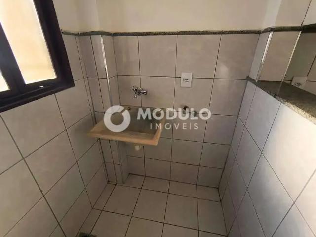 Apartamento para Locação em Uberlândia/MG Santa Mônica 2 Quartos