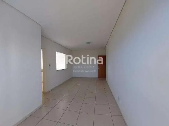Apartamento para Locação em Uberlândia/MG Saraiva 3 Quartos