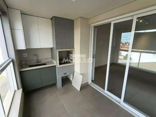 Apartamento para Locação em Uberlândia/MG Patrimônio 3 Quartos