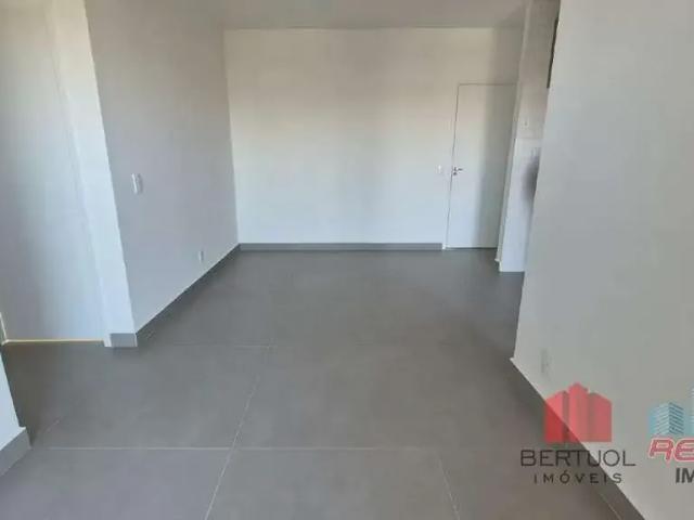 Apartamento para Locação em Valinhos/SP Vila Moletta 2 Quartos