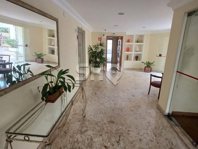 Apartamento para locação em Vila Buarque com Varanda!