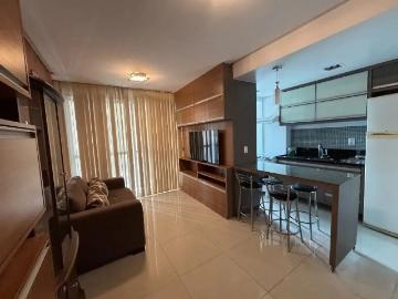 Apartamento para alugar em Praça Philogimito Lannes - Varanda